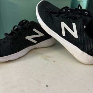 New Balance WOMANS Black and White Sneakers